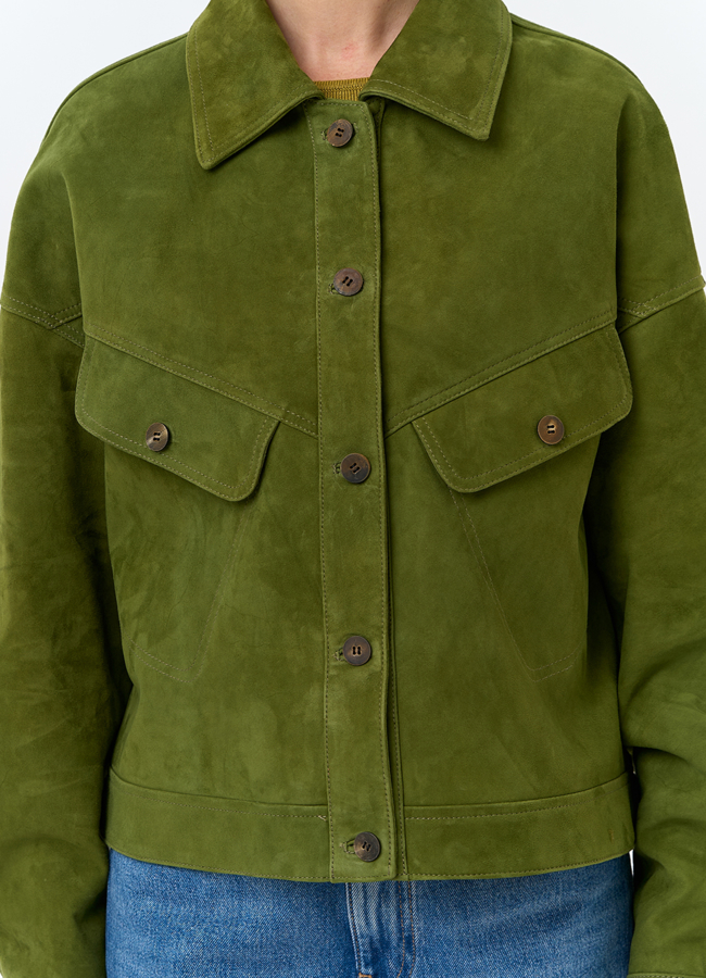 Женская куртка из натуральной замши зеленого цвета модель № 32672 универмаг малина