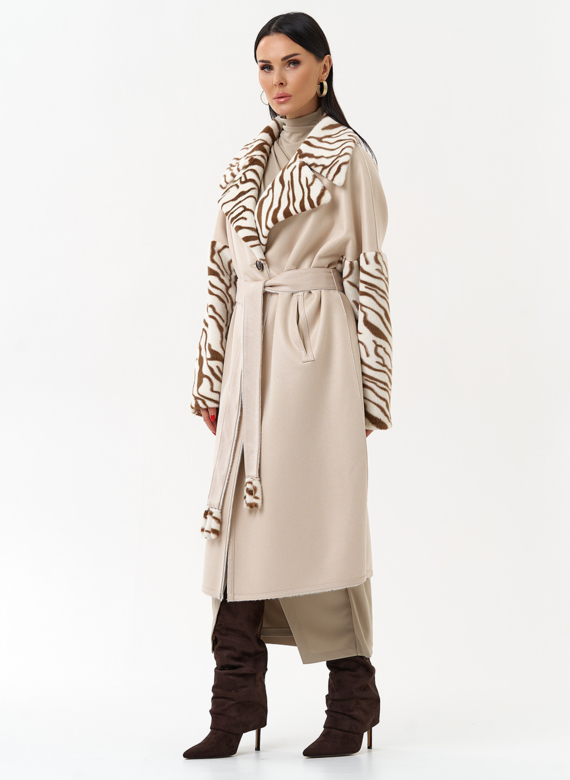 Двухстороннее пальто из эко замши с английским воротником