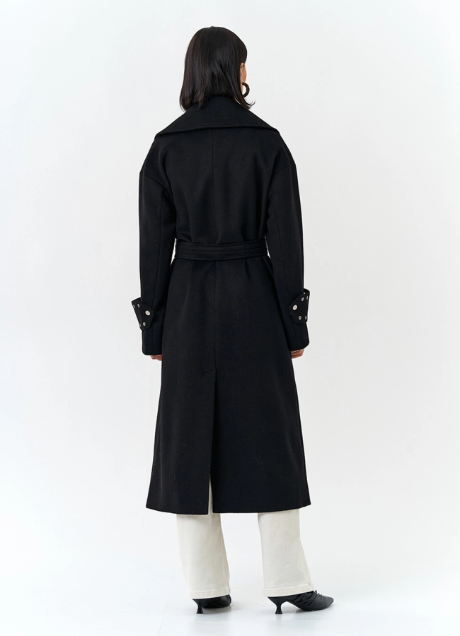 фото Женское пальто черного цвета модель № 32652