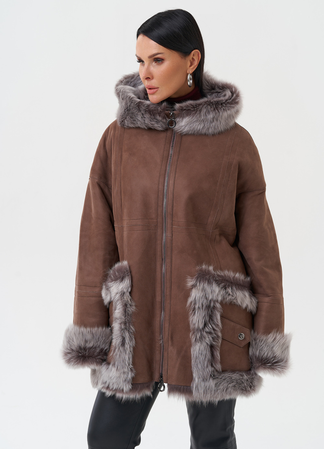 Натуральная дубленка с капюшоном модель № 28700 в рассрочку