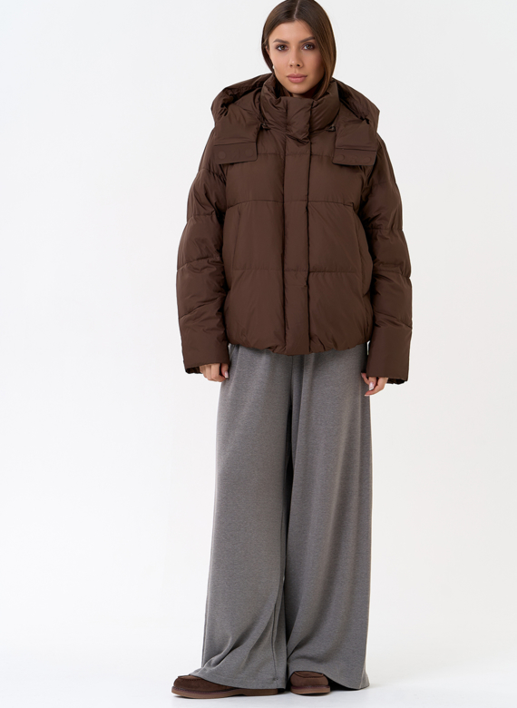 Женский пуховик с капюшоном