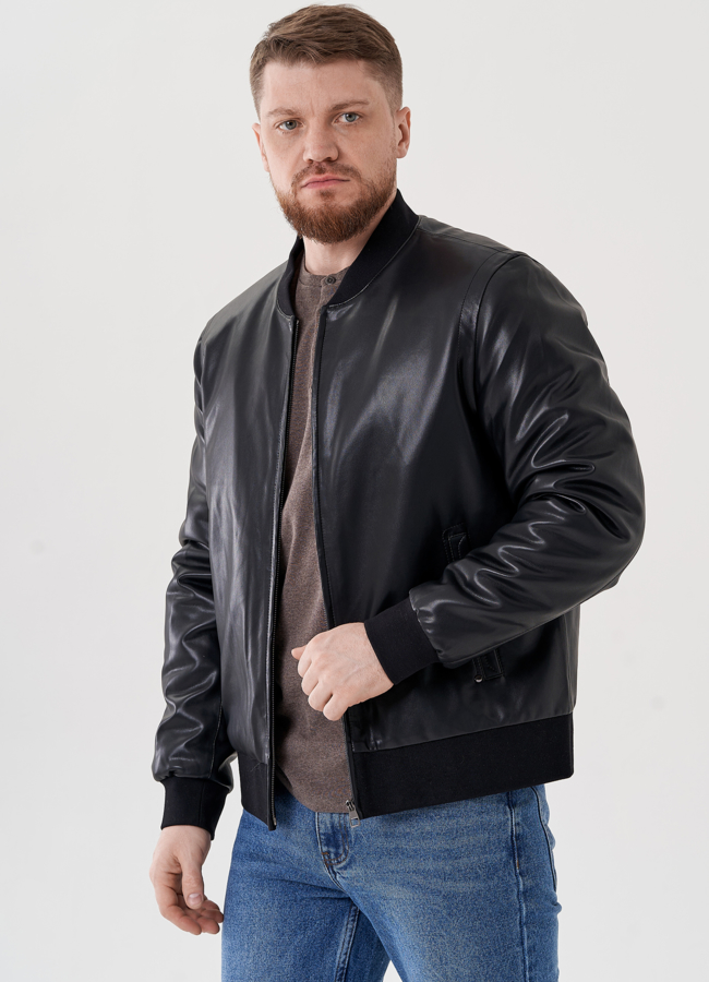 фото Куртка бомбер черного цвета  модель № 24467