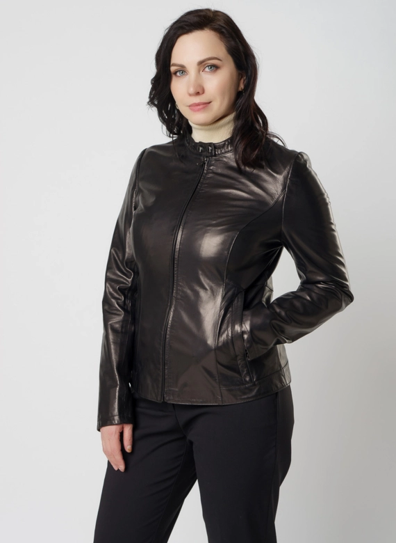 Женская кожаная куртка