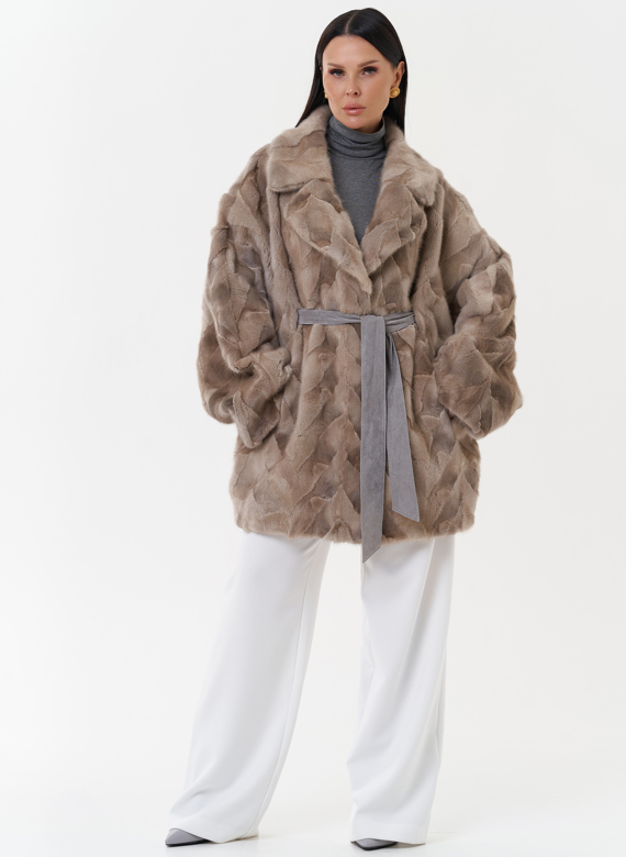 Шуба из меха скандинавской норки с поясом