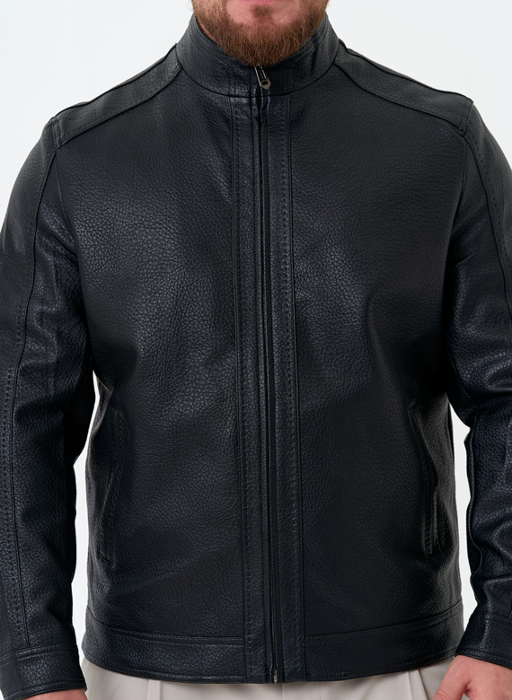 Мужская куртка из эко кожи черного цвета