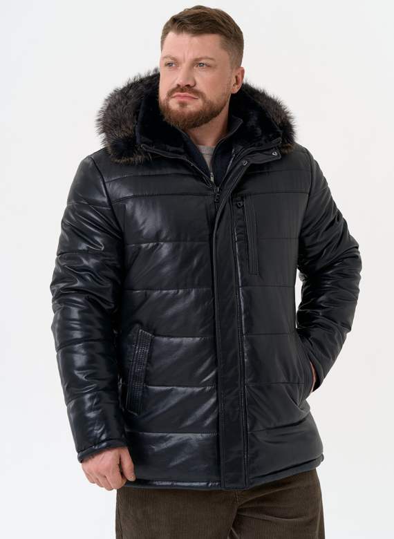 Пуховик из эко кожи с капюшоном из меха енота