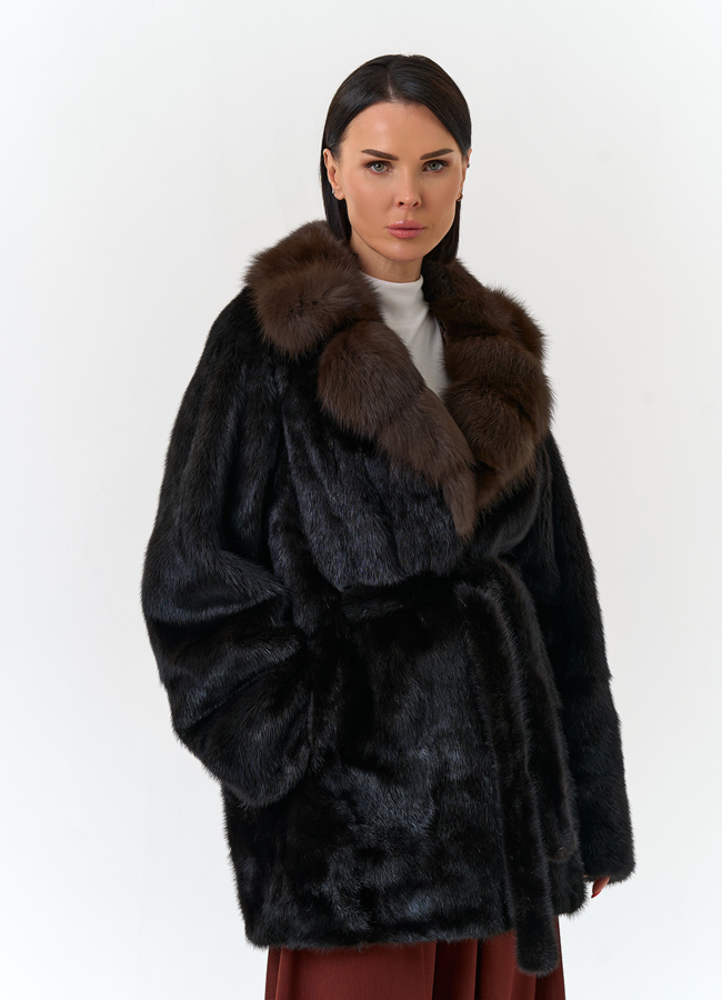 Шуба из меха норки с воротником из меха куницы модель № 32134 универмаг малина