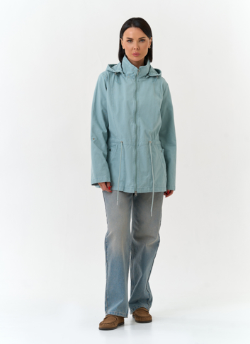 Женская ветровка с капюшоном