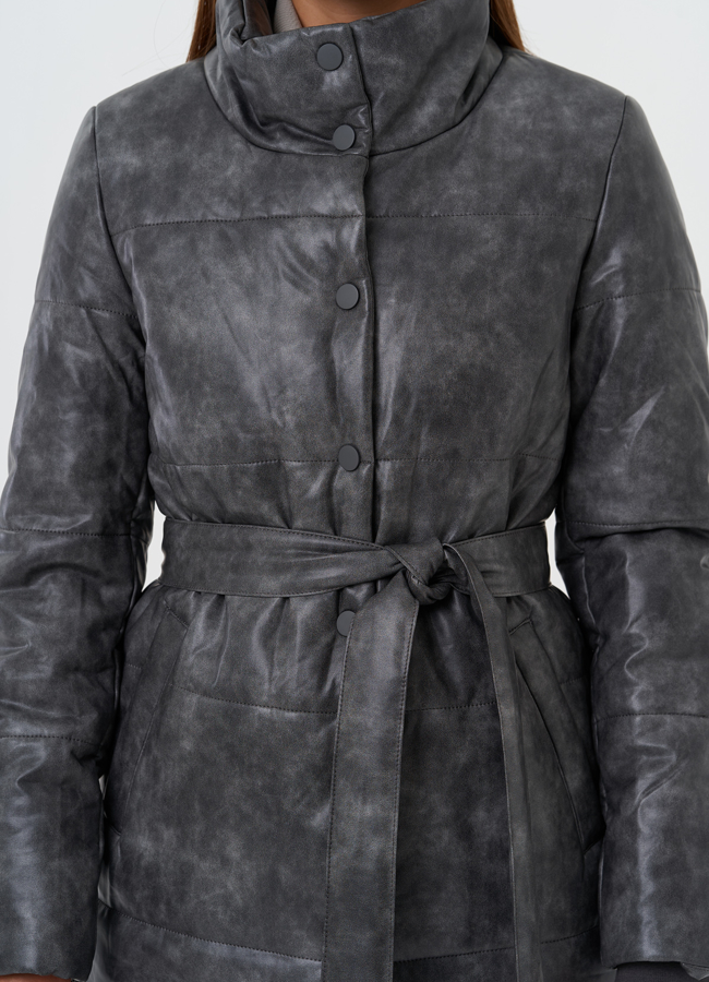 Пуховик из эко кожи с поясом модель № 28513 в рассрочку