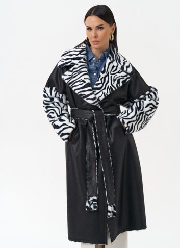 Двухстороннее пальто из эко замши с английским воротником